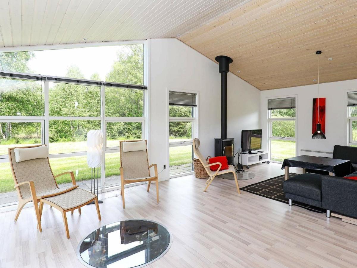 8 Person Holiday Home In Hals Exterior photo