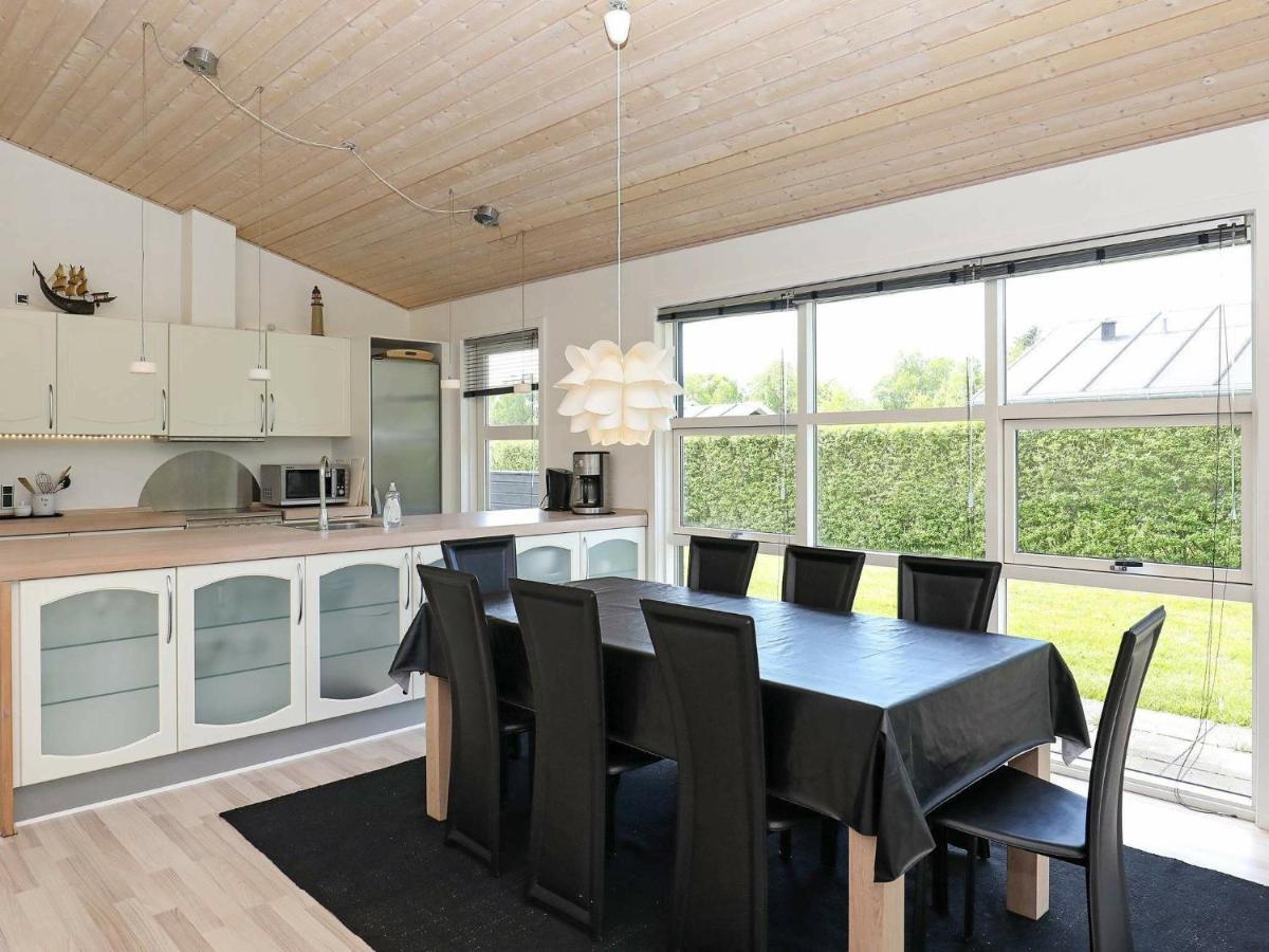 8 Person Holiday Home In Hals Exterior photo